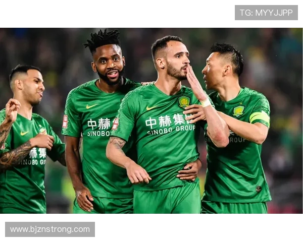 杭州攀岩队在马拉松大满贯积分榜上以93分稳居第一名