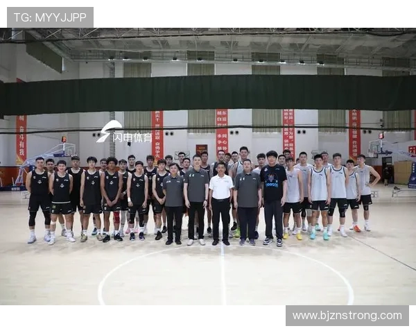 2018年山东高速男篮与辽宁队激战回顾精彩瞬间与赛场亮点分析 2018年山东高速男篮与辽宁队激战回顾精彩瞬间与赛场亮点分析