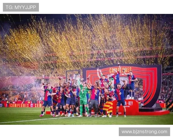 巅峰对决皇马与巴萨再度交锋球迷热情高涨期待精彩瞬间